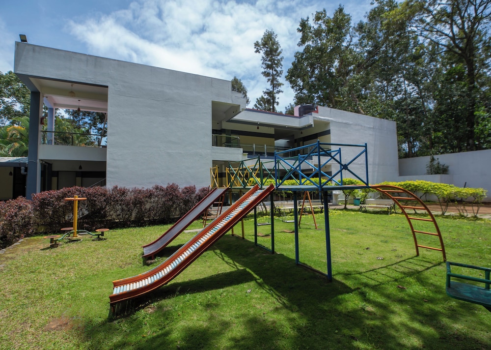 SJK Green Berry Resort by Z Vacations