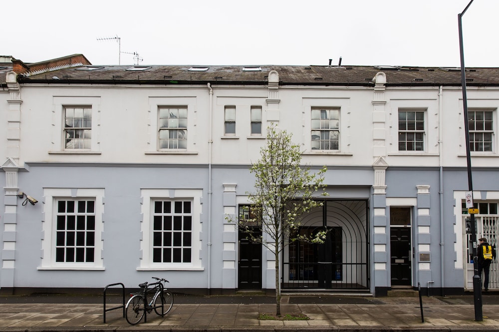 Queens Park by Viridian Apartments