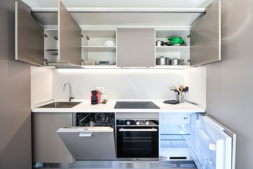 Lugano Suite Modern Concept 3