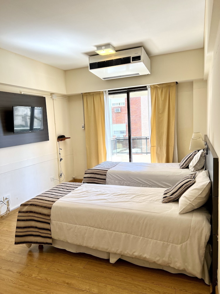 Golf Tower Suites & Apartments