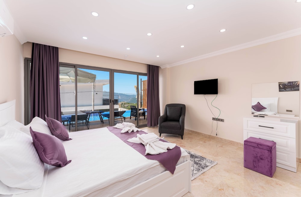 Grand Emora Villas
