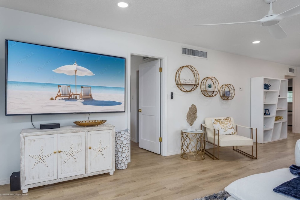Beach Way With Ocean Views
