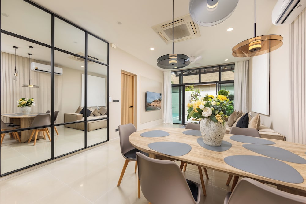 Onyx Villas by TropicLook