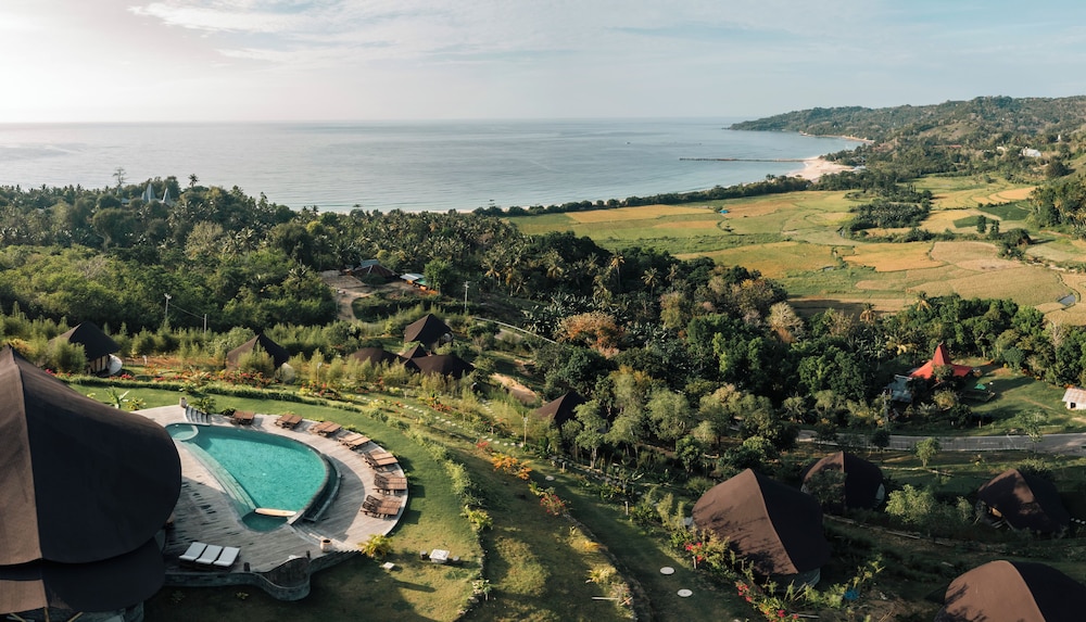 Ketanu Bamboo Lodge Sumba