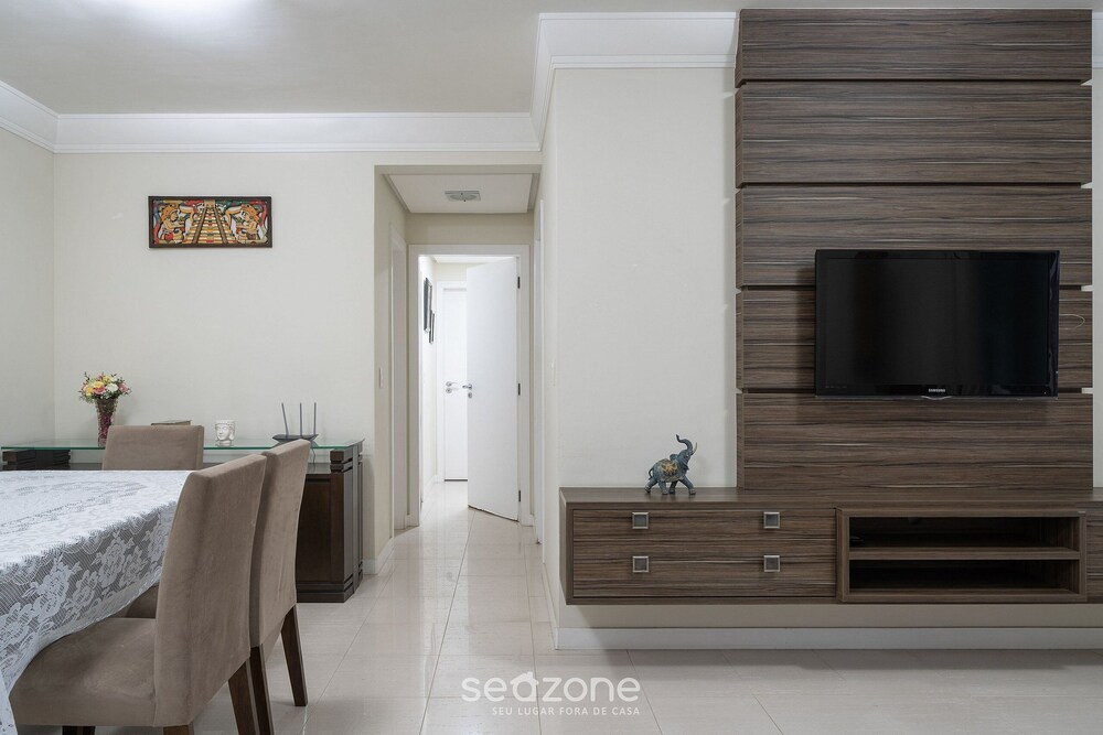 3rooms apt w Suite and bbc Close to Beaches Egv302
