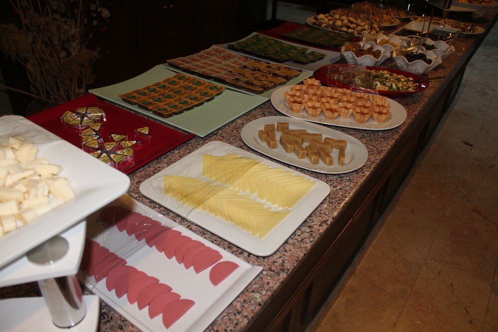 Rest Otel - Image 13