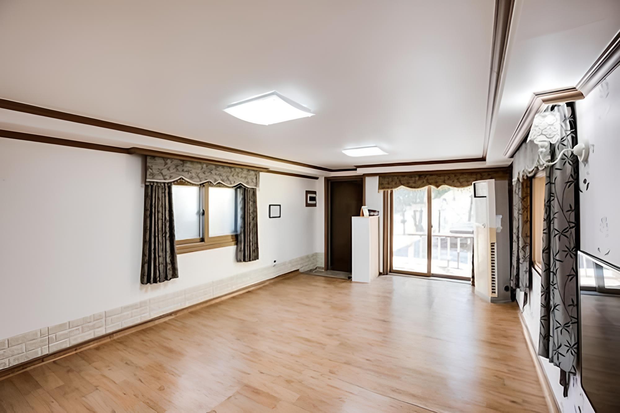 Geojedo Hana Pension