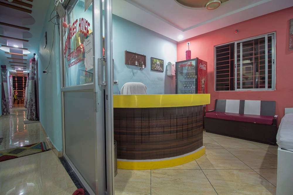OYO 10462 Smriti Guest House