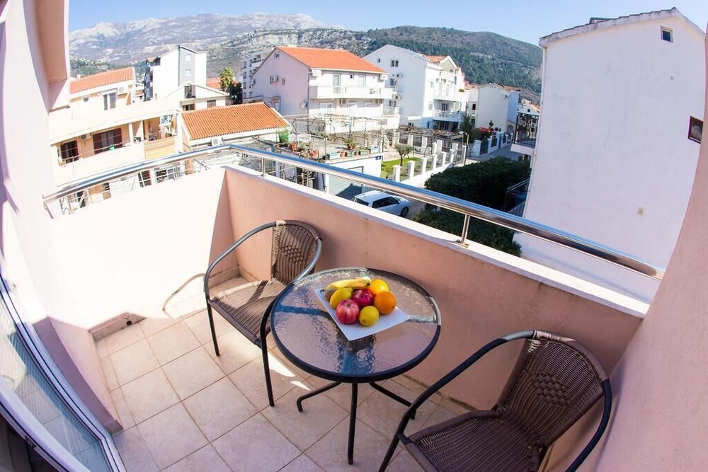 Guest House Jasna view 3