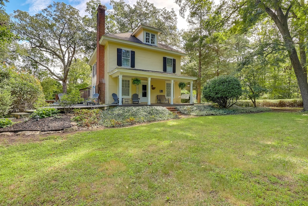 Waterfront Millington Vacation Rental w/ Hot Tub! view 2