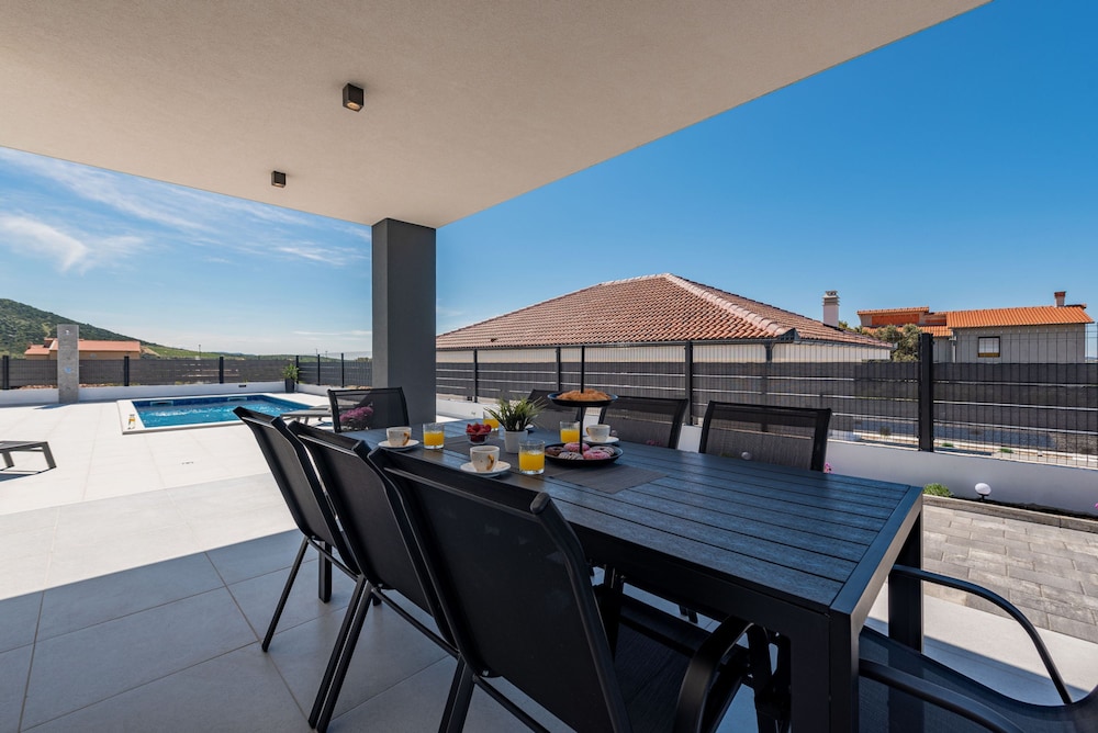 Villa Cesarica Zadarvillas