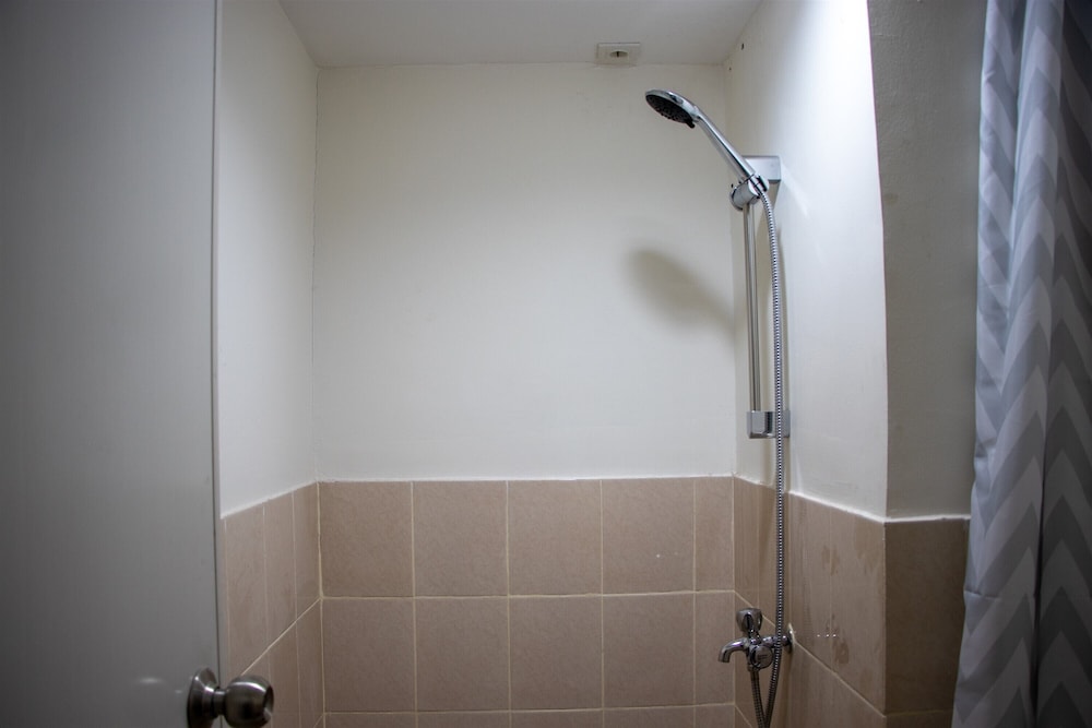 Comfort 2BR at 28th Floor Podomoro Golf View Apartment