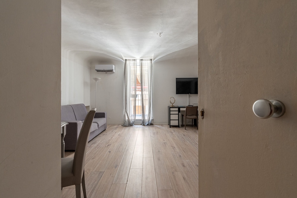 Real Umberto I - Suite 1 by Wonderful Italy