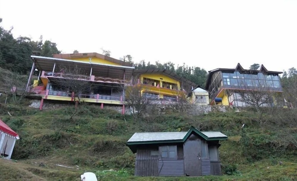 Apple Orchard Resort