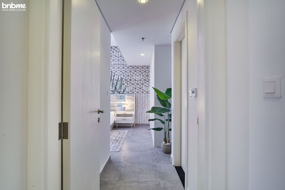 Lucky Residence - 1002 by bnbme homes