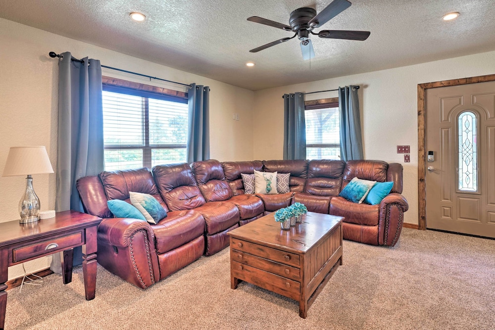 McAlester Vacations - Mcalester Cottage w/ 30 Private Acres  Ponds! - Property Image 17