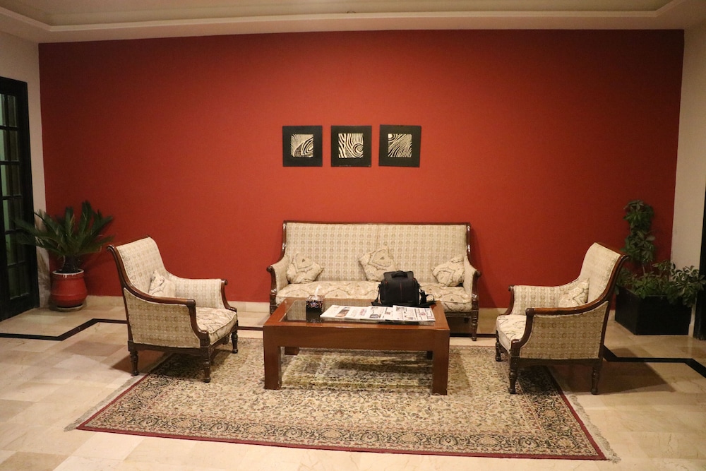 Riviera Guest House