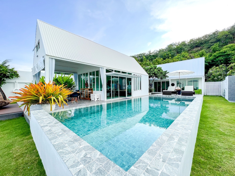 One Villa Samaesarn view 5