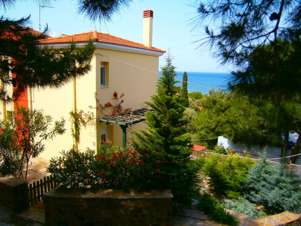 Hotel Argo Studios - Image 1