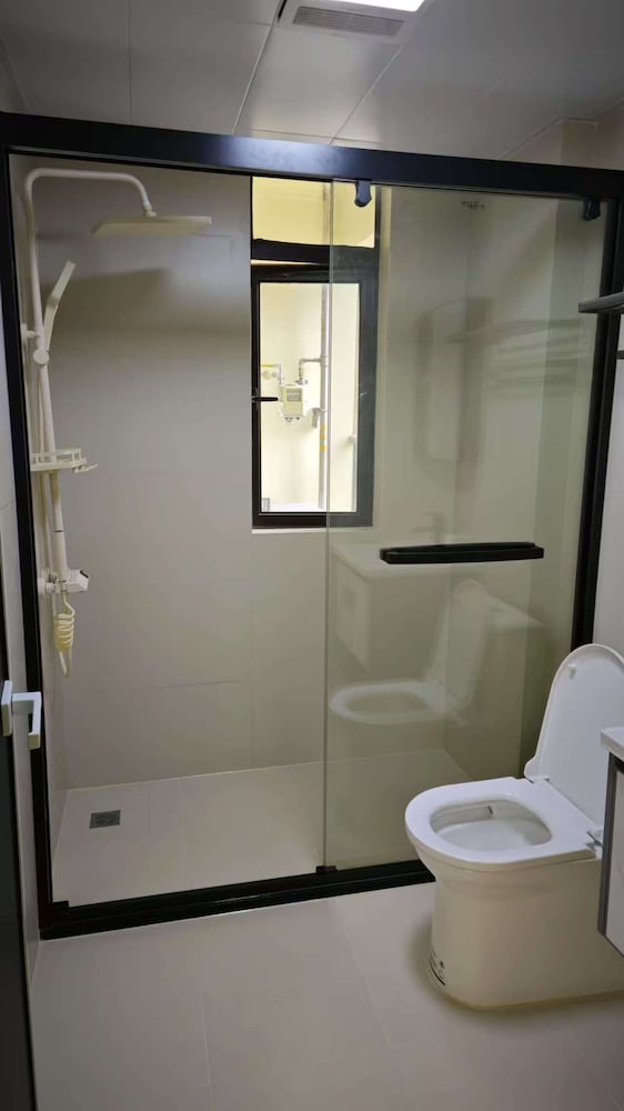 Stay at Guilin nearly airport