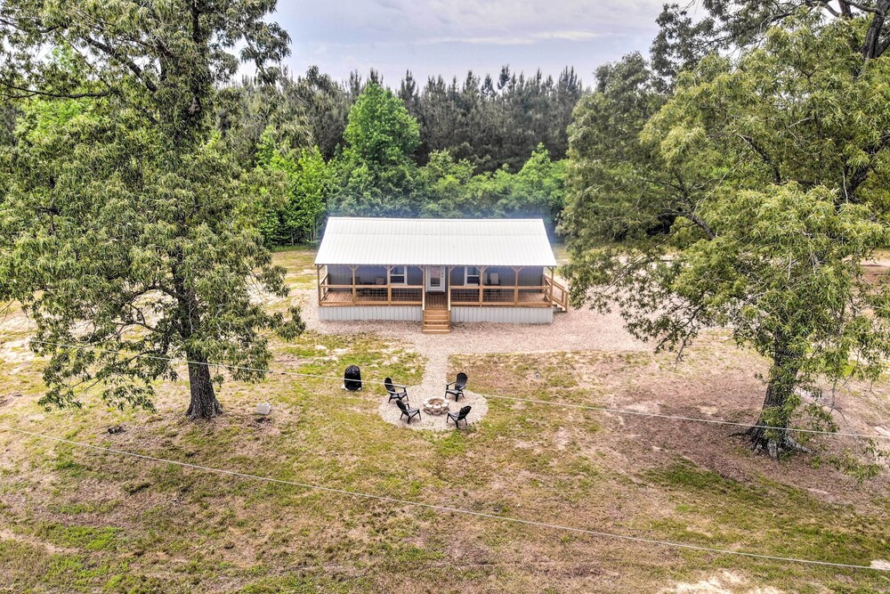 Broken Bow Cabin on 15 Acres w/ Stocked Fish Pond!