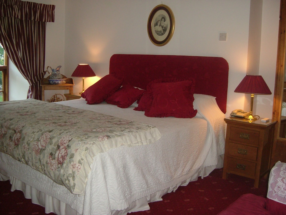 Waterford Vacations - The Coach House - Property Image 11