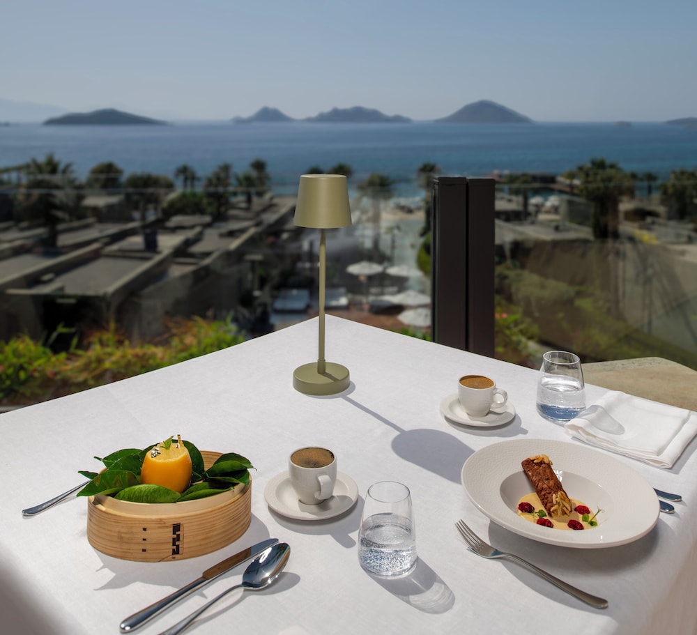 Swissotel Tatil Köyü Bodrum Plajı - Image 70