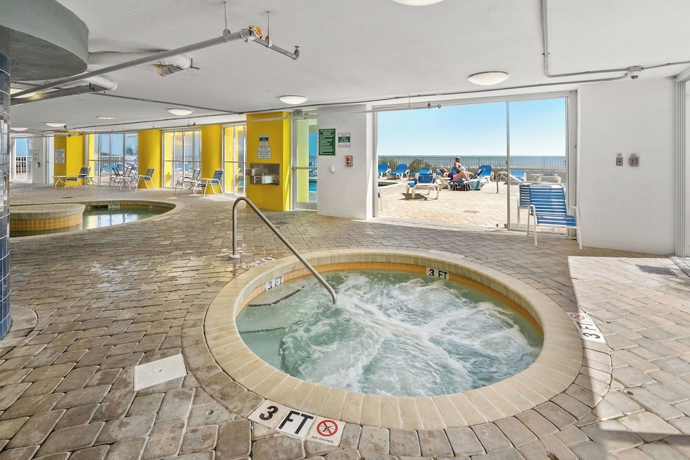 Seaside Resort 1003