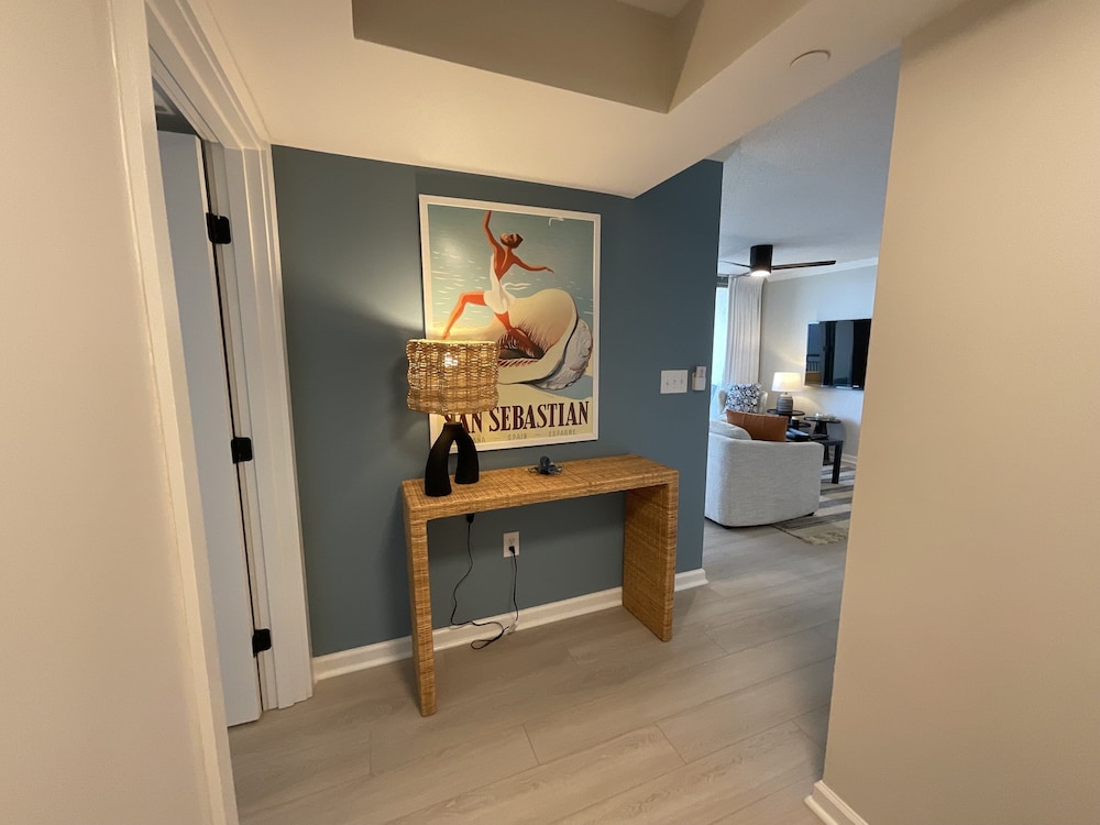 504 Brighton 2 Bedroom Condo