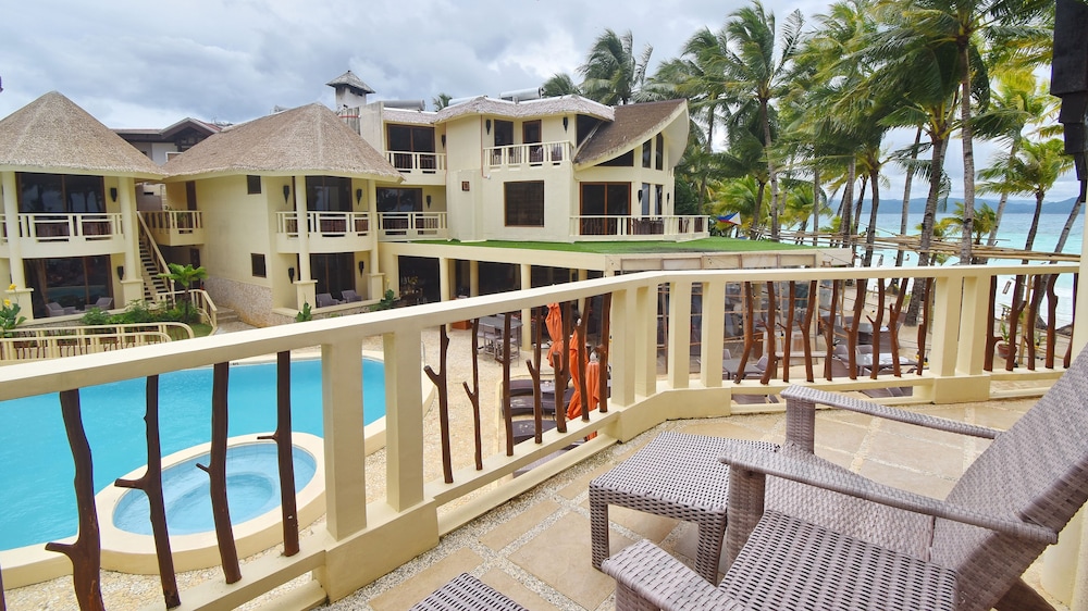 Ambassador In Paradise Resort