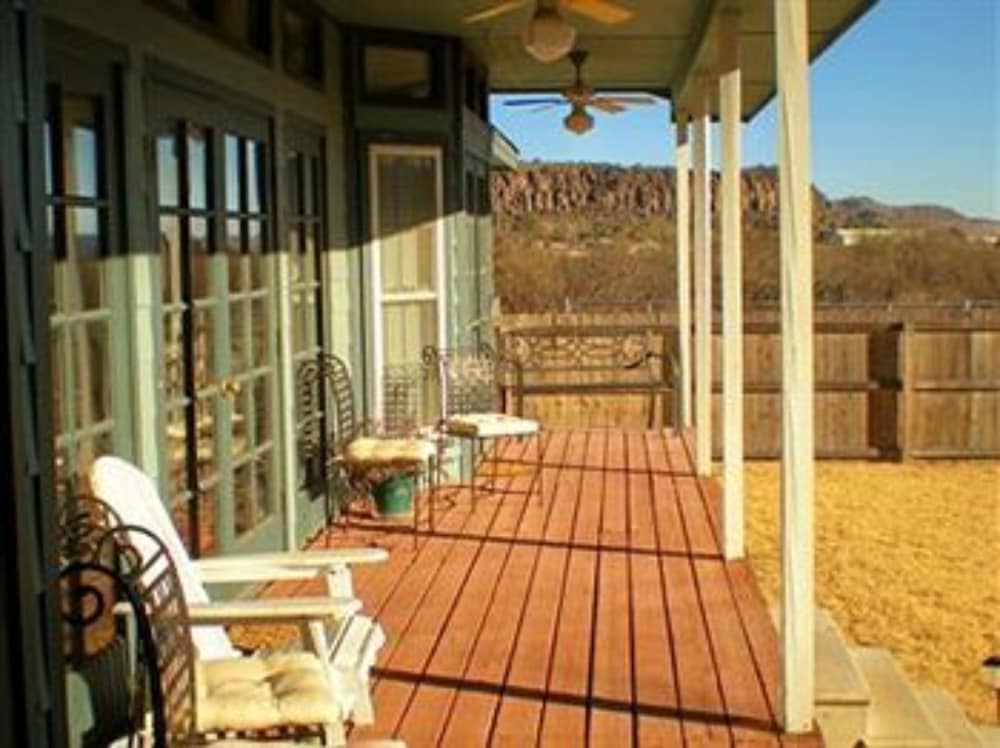 Davis Mountains Inn