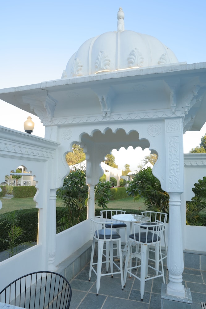 Veer Garh Farms