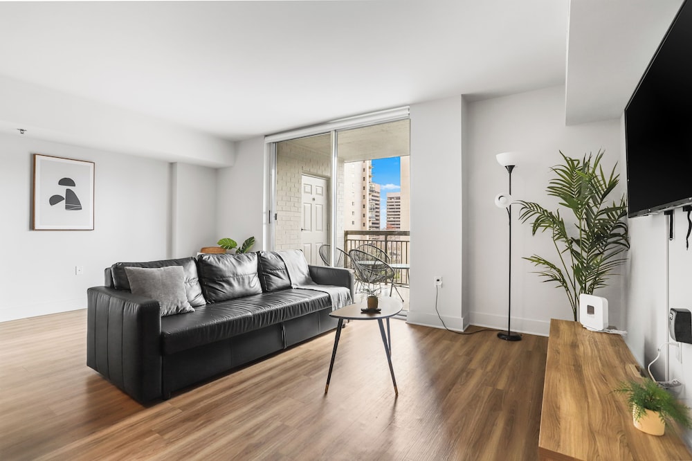 Well Appointed Apartments W Full Comfort