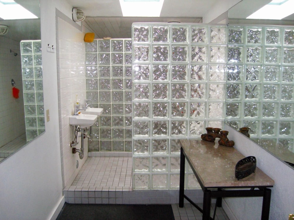 RK Hostel San Diego