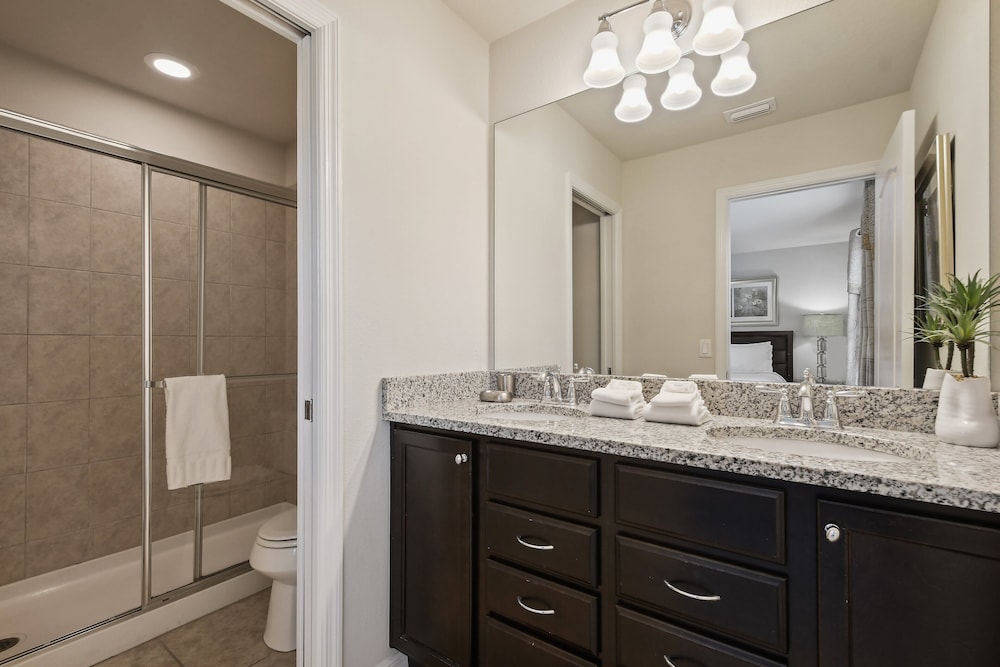 Ultimate 8BR Family Fun in Resort Near Disney!