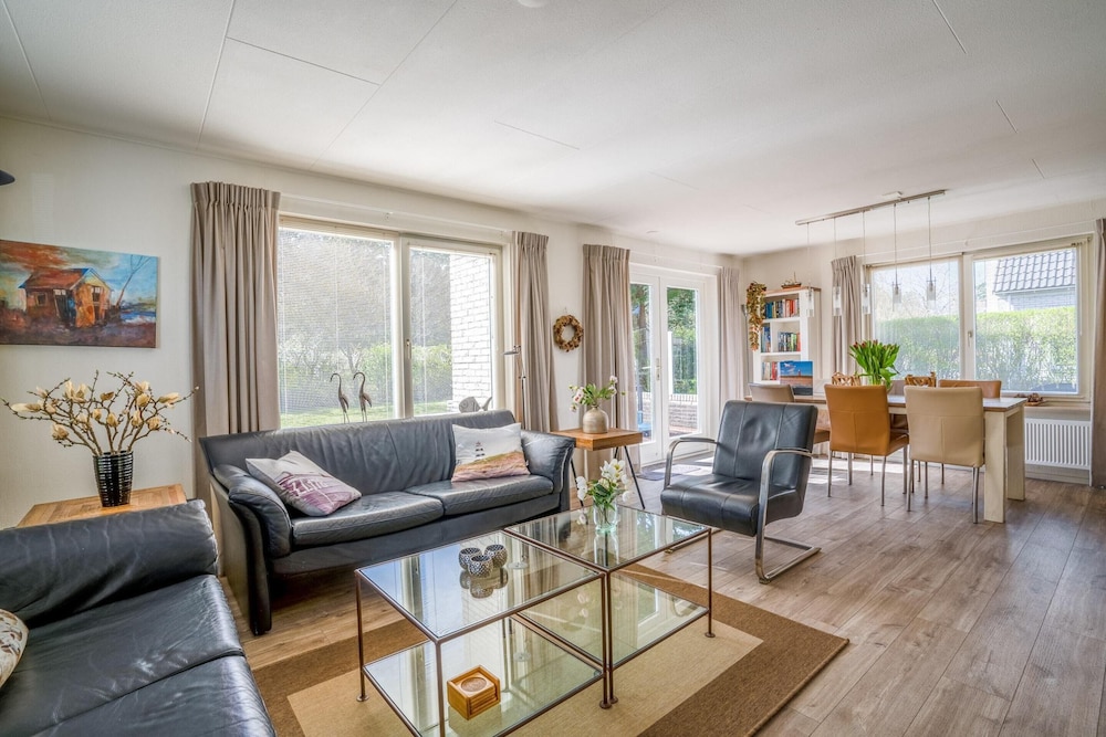 Charming Villa Near the sea and Forest With Sauna