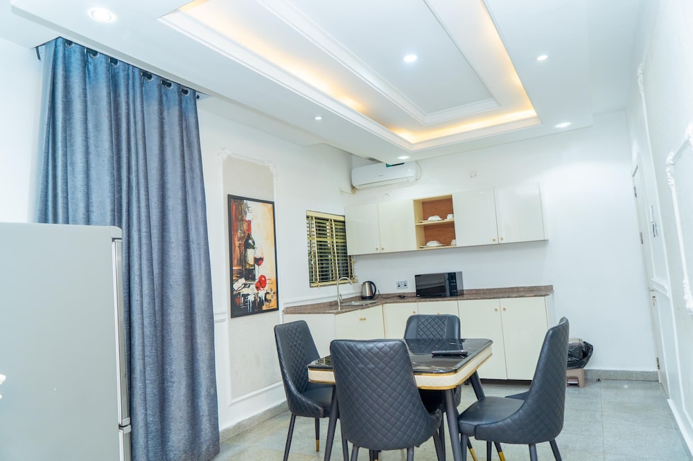 BT Luxury Apartments
