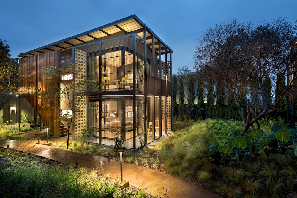 Hotel The Peech Hotel - Image 1