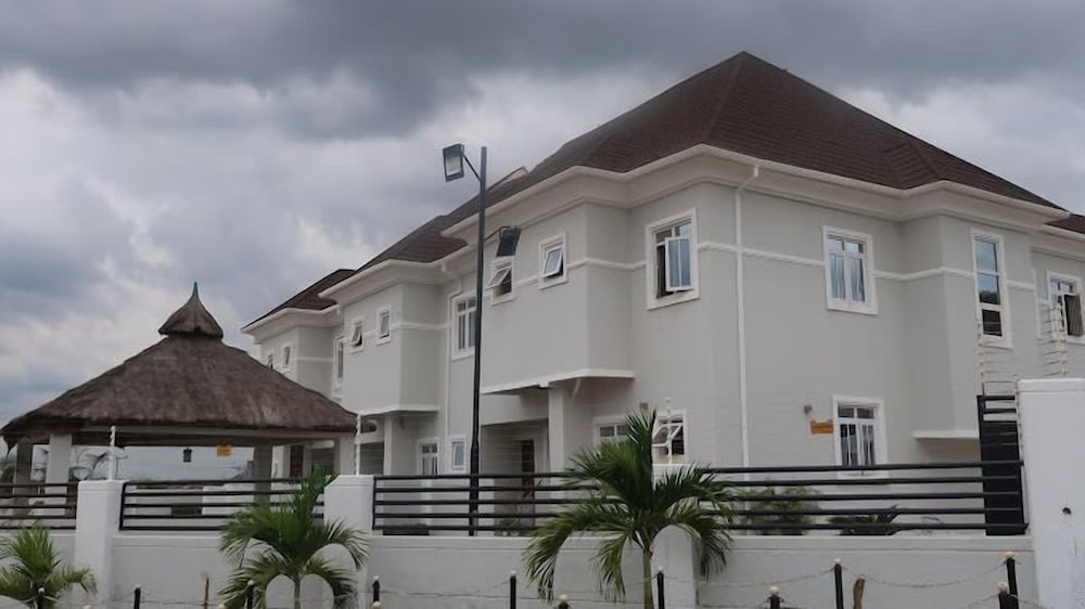 WHTYESCAPE SERVICED APARTMENTS