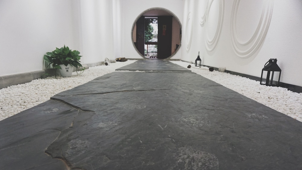 Suzhou Cloud Art Inn