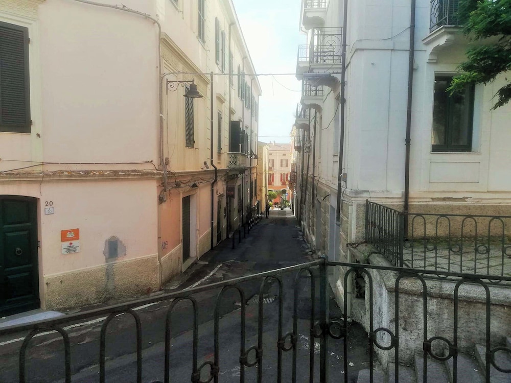 Photo 21