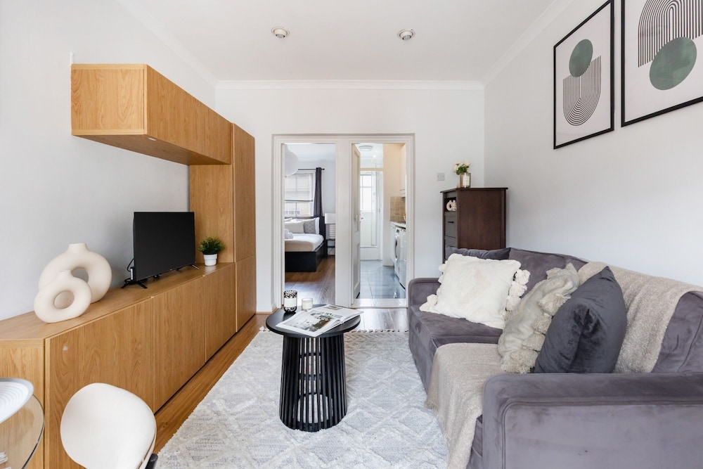 Cozy 1BR Apartment near Covent Garden