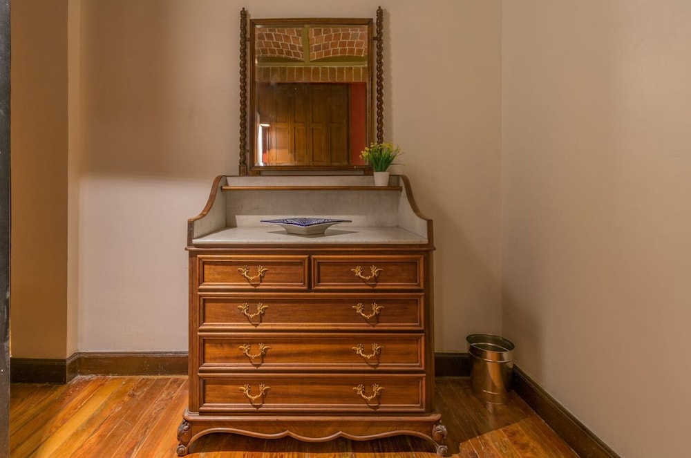 CASA SAUTO Cozy Luxury Suite in Historic Building