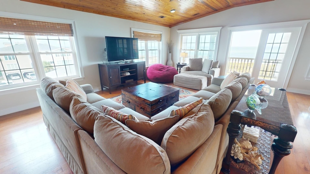 1801-B Strand Avenue by Tybee Vacation Rentals