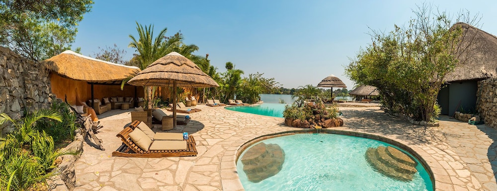 Mukambi Safari Lodge
