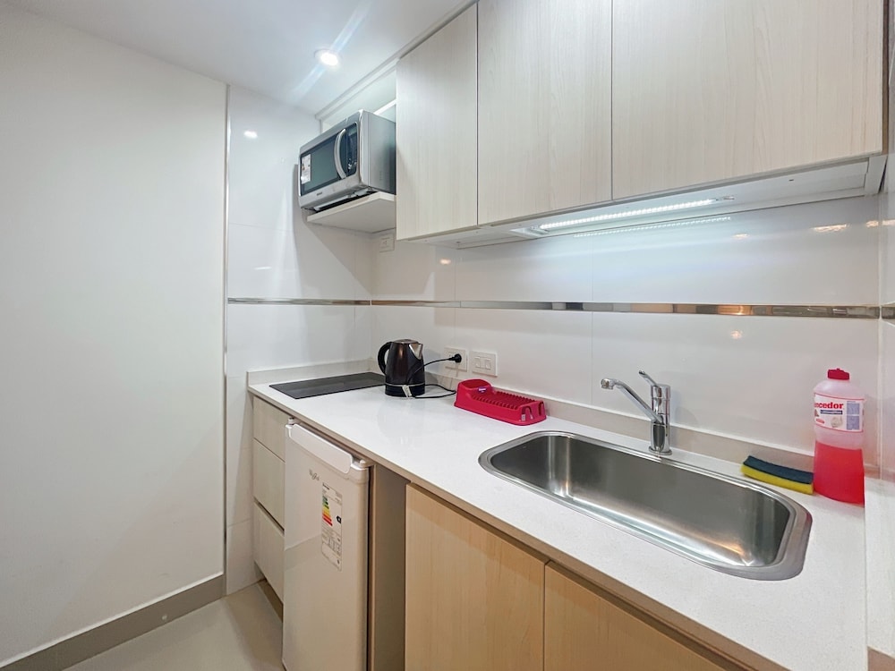 Ayres Suites Moreno
