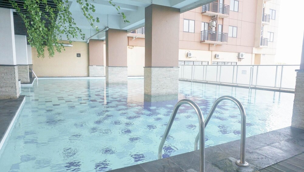 Scenic View 2Br At Apartment Tamansari Panoramic