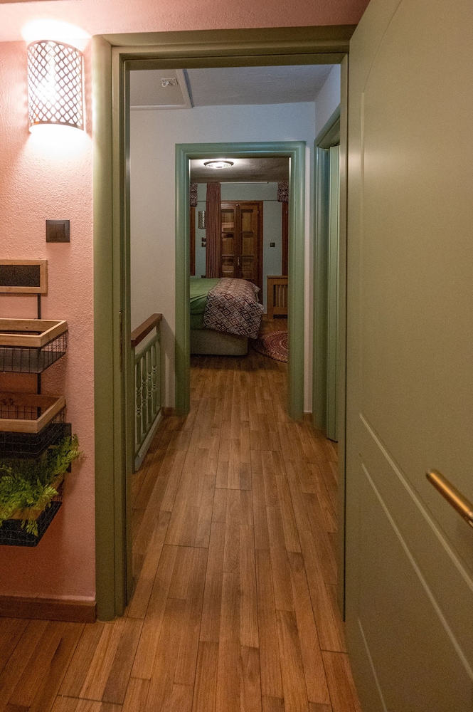 Dandy Villas Ioannina- Colorful Boutique House