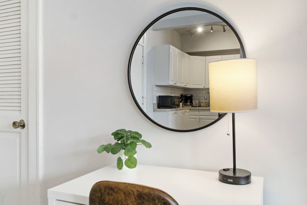 1BR Apartment - Dorchester 306