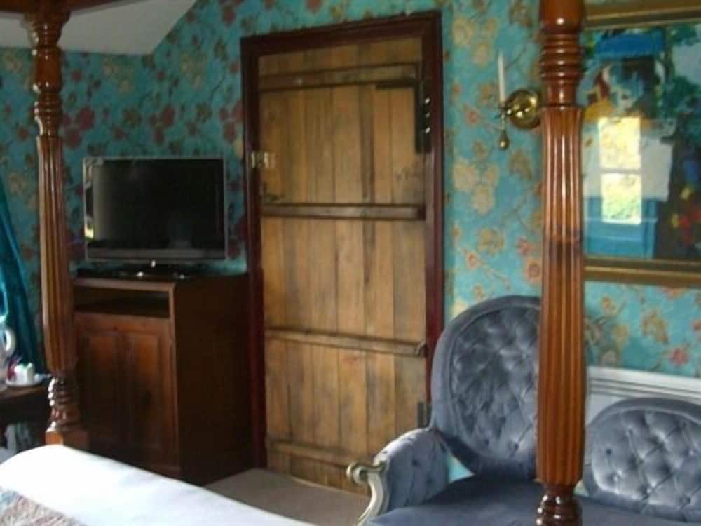 Altrincham Vacations - Ash Farm Country Guest House - Property Image 69